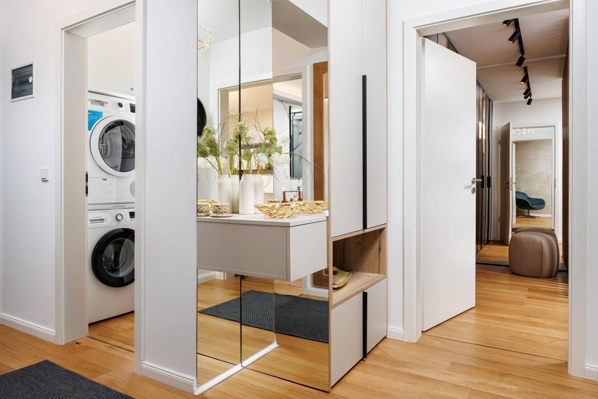 Pure Living Apartment W. Private Parking Брашов Екстериор снимка